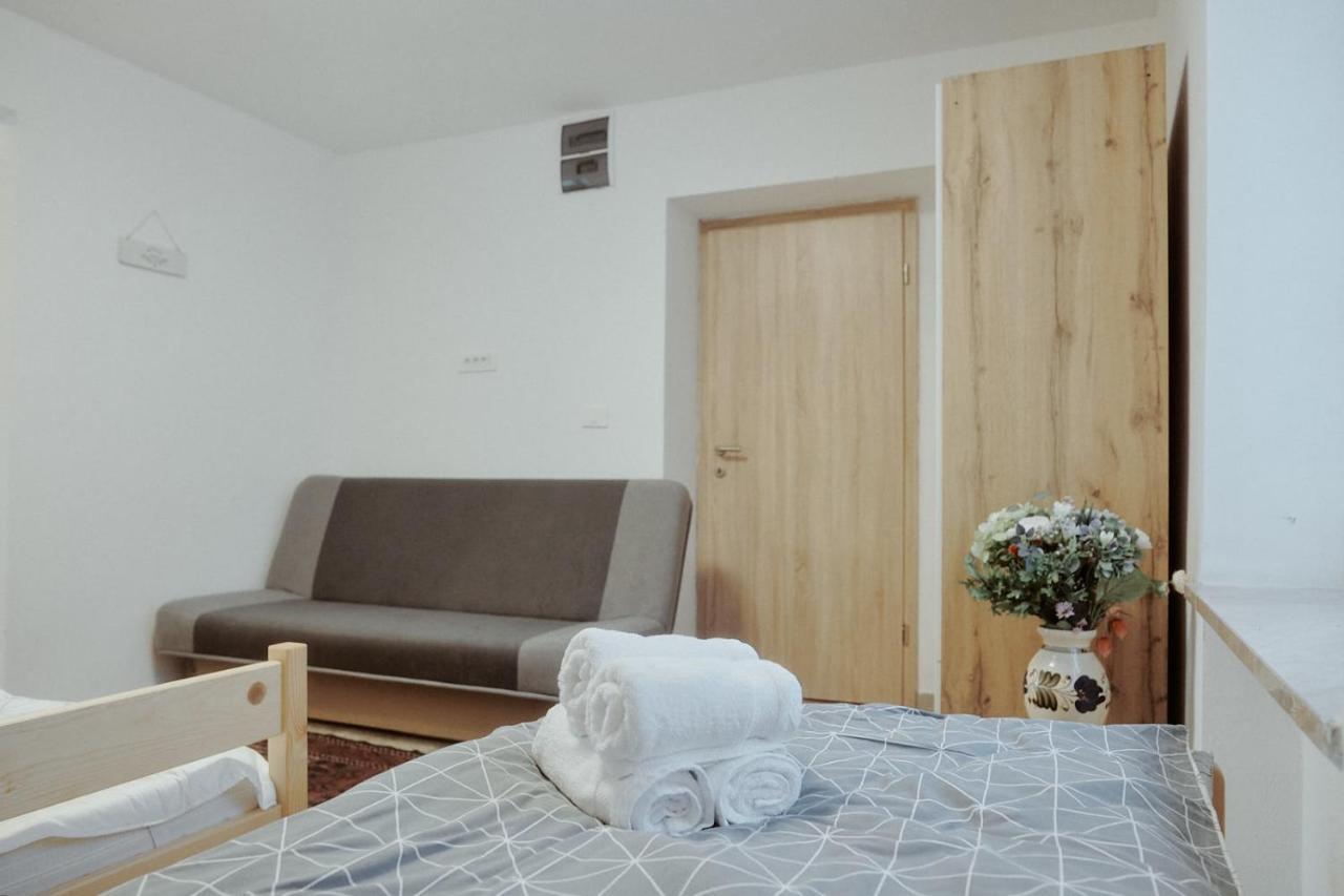 Apartments Pr' Stormanu Kanal Eksteriør bilde